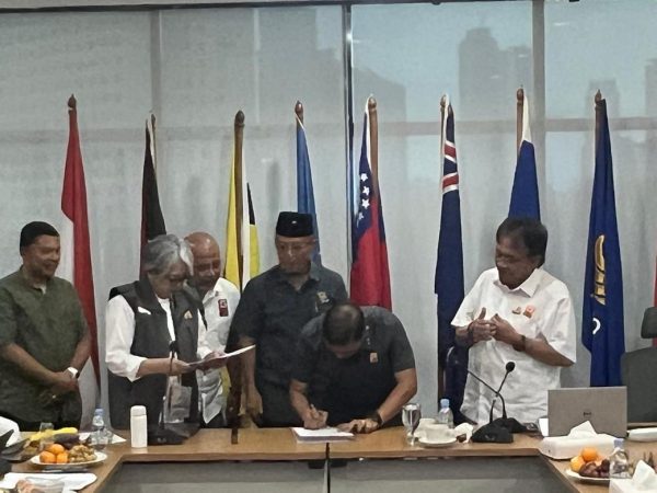 Penandatanganan Pakta Integritas